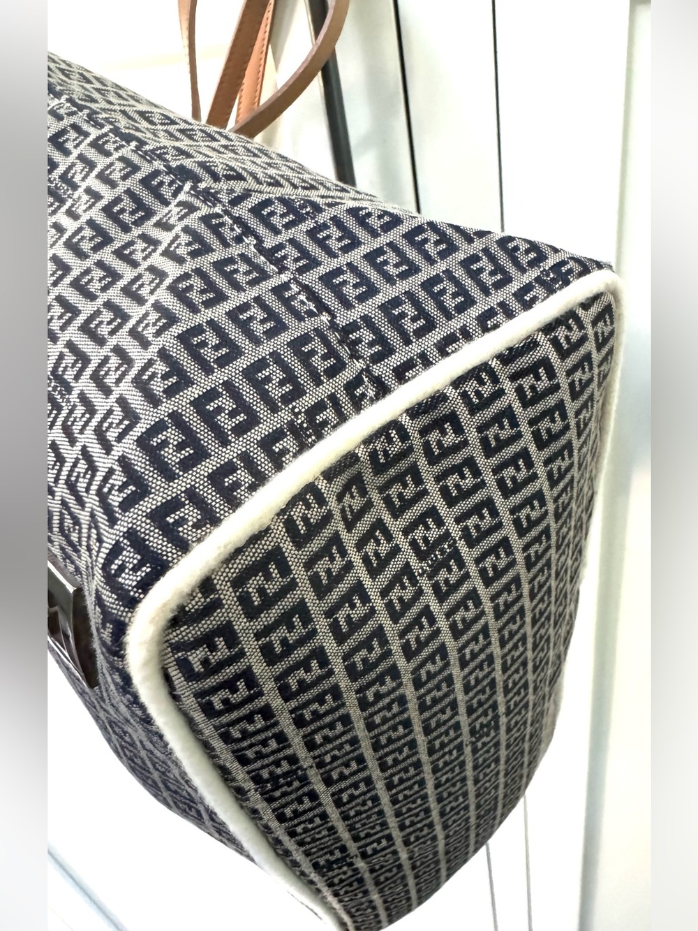 FENDI Zucca FF Navy Monogram Canvas Leather Tote Bag Made In Italy LIKE NEW - Picture 4 of 14